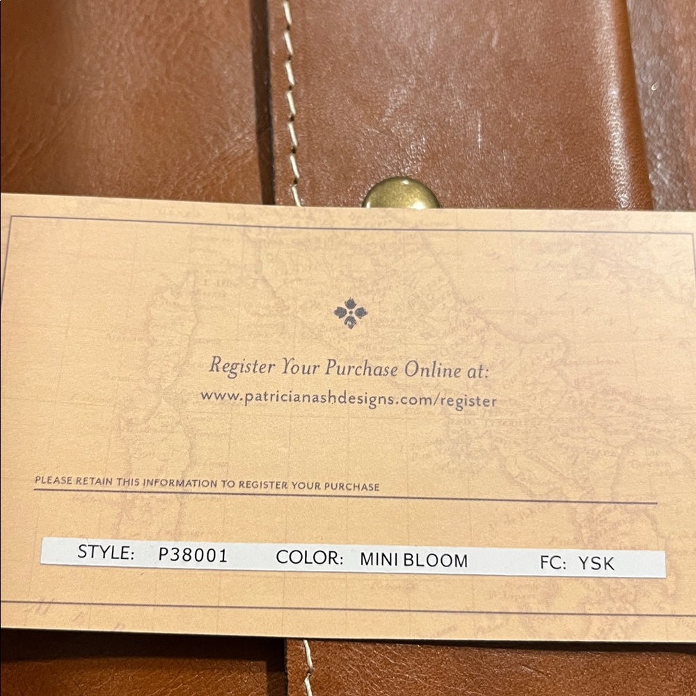 NWOT Patricia Nash wallet - Picture 4 of 5